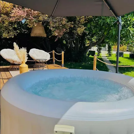 Tiny House Avec Jacuzzi Prive - Calme Et Nature Vakantiehuis Grabels